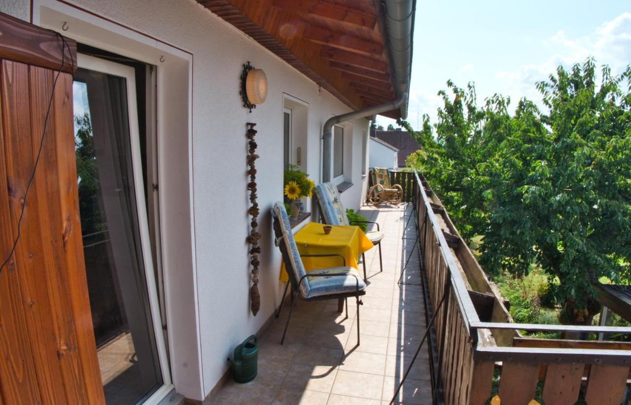 Ferienwohnung-M8 Im Schoenen Werratal Jestadt Exterior photo